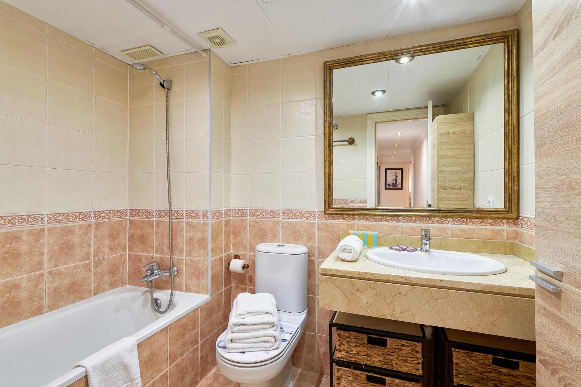 Pacifico Playa Apartment Malaga Bagian luar foto